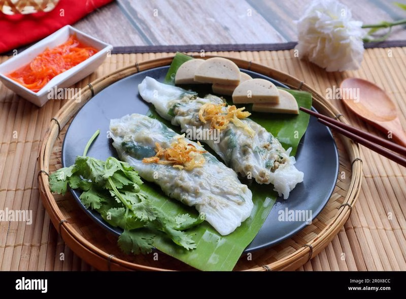 Banh Cuon (Rolled Rice Noodles)