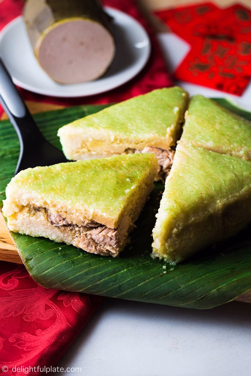 Banh To (Vietnamese Rice Cakes)