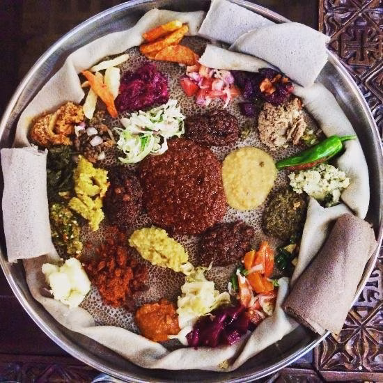 Beyaynetu (Vegetarian Platter)