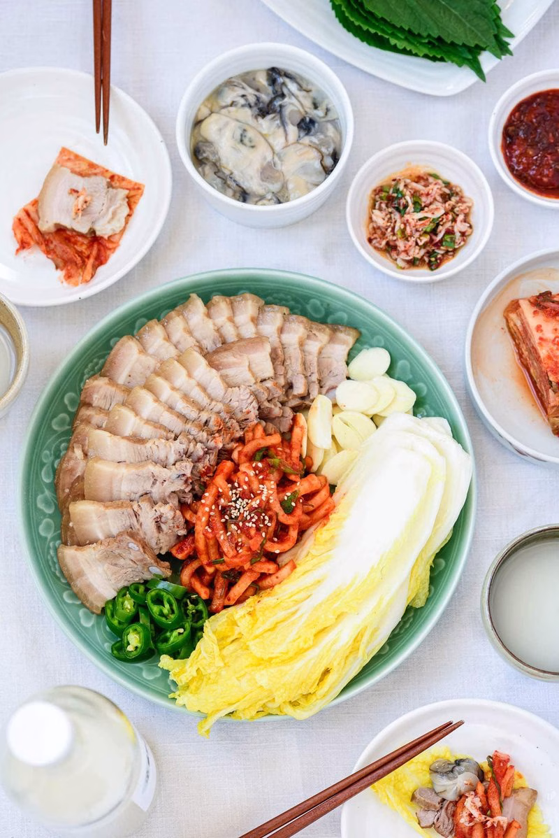Bossam (Pork Wraps)