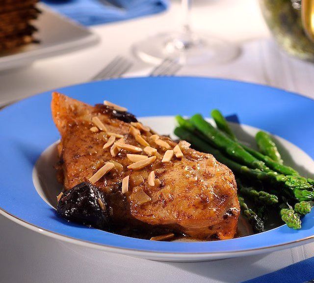 Chicken Tagine With Almonds