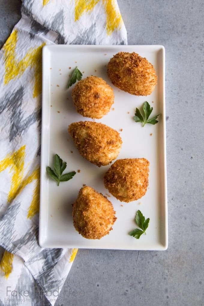 Coxinha De Frango Com Catupiry (Chicken With Cream Cheese)