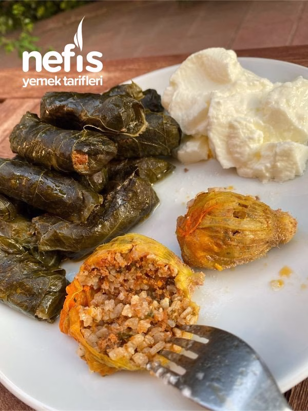 Etli Kabak Sarması