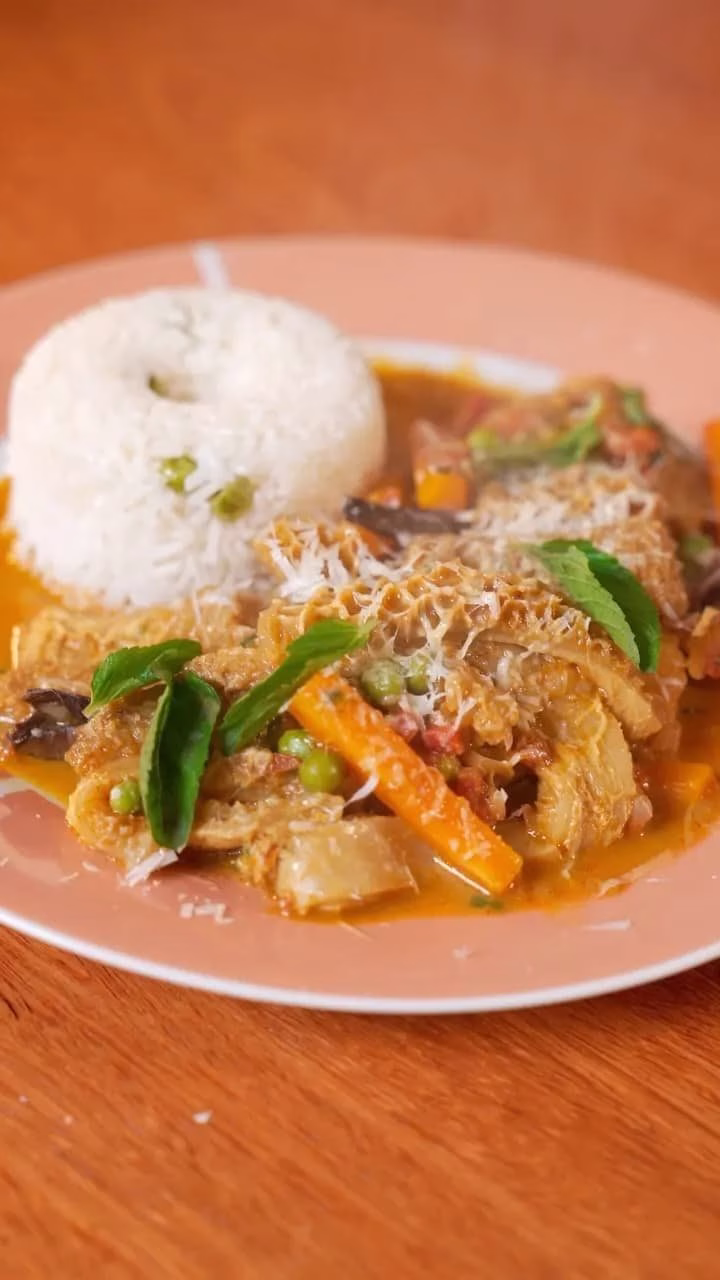 Mondonguito A La Italiana (Tripe With Pasta)