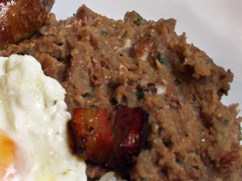 Tutu De Feijão (Bean Puree With Bacon)